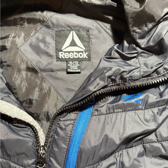Reebok Charcoal and Grey Quilted Jacket - Picture 3 of 3